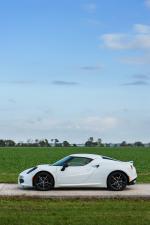 Alfa Romeo 4C 2015 года (UK)